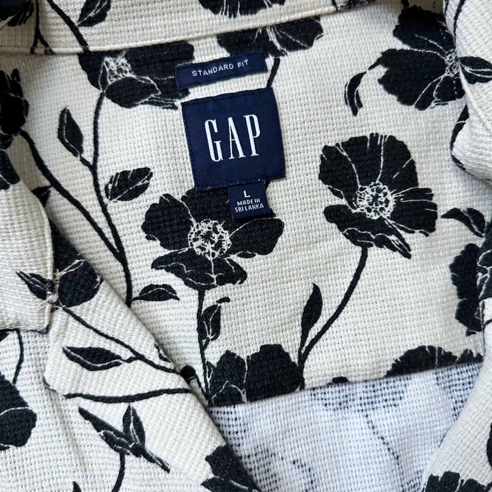 Gap Button Down Shirt - image 4